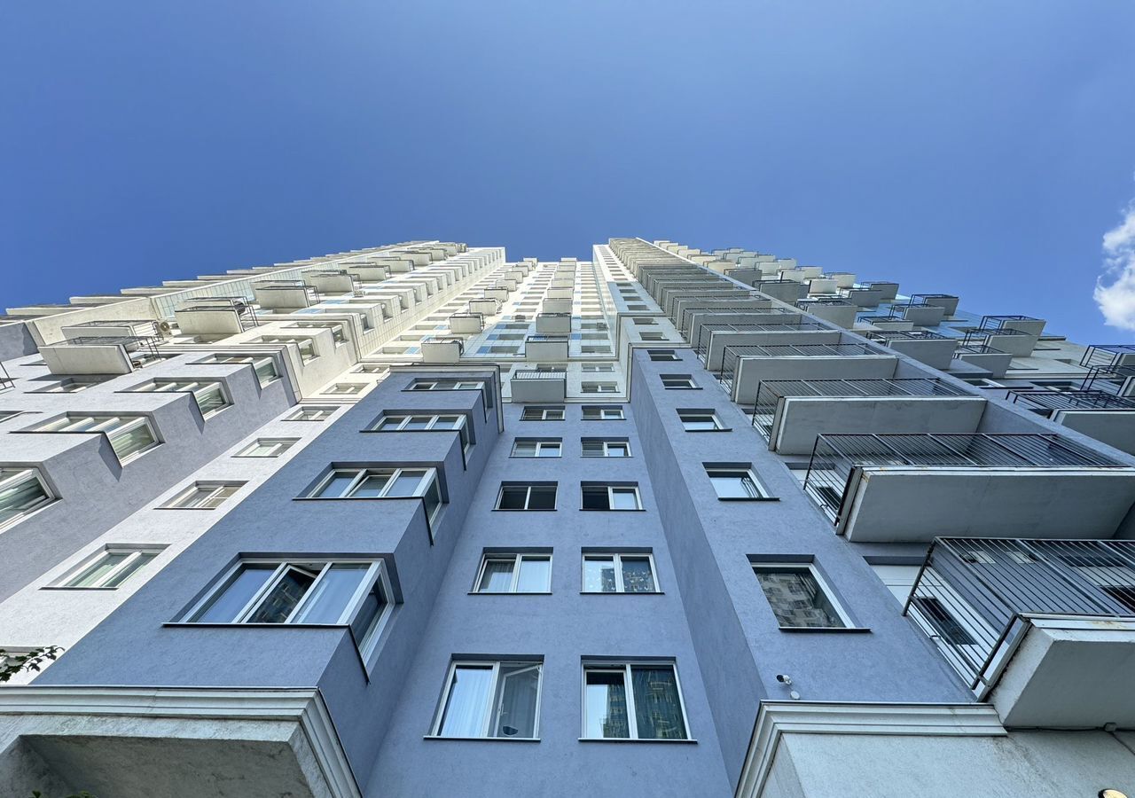 квартира г Красноярск р-н Советский ул Петра Подзолкова 28 фото 12