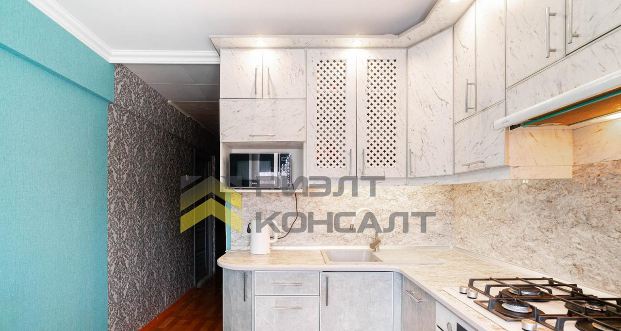 квартира г Омск Парковый микрорайон ул Дианова 8/5 м-н фото 4