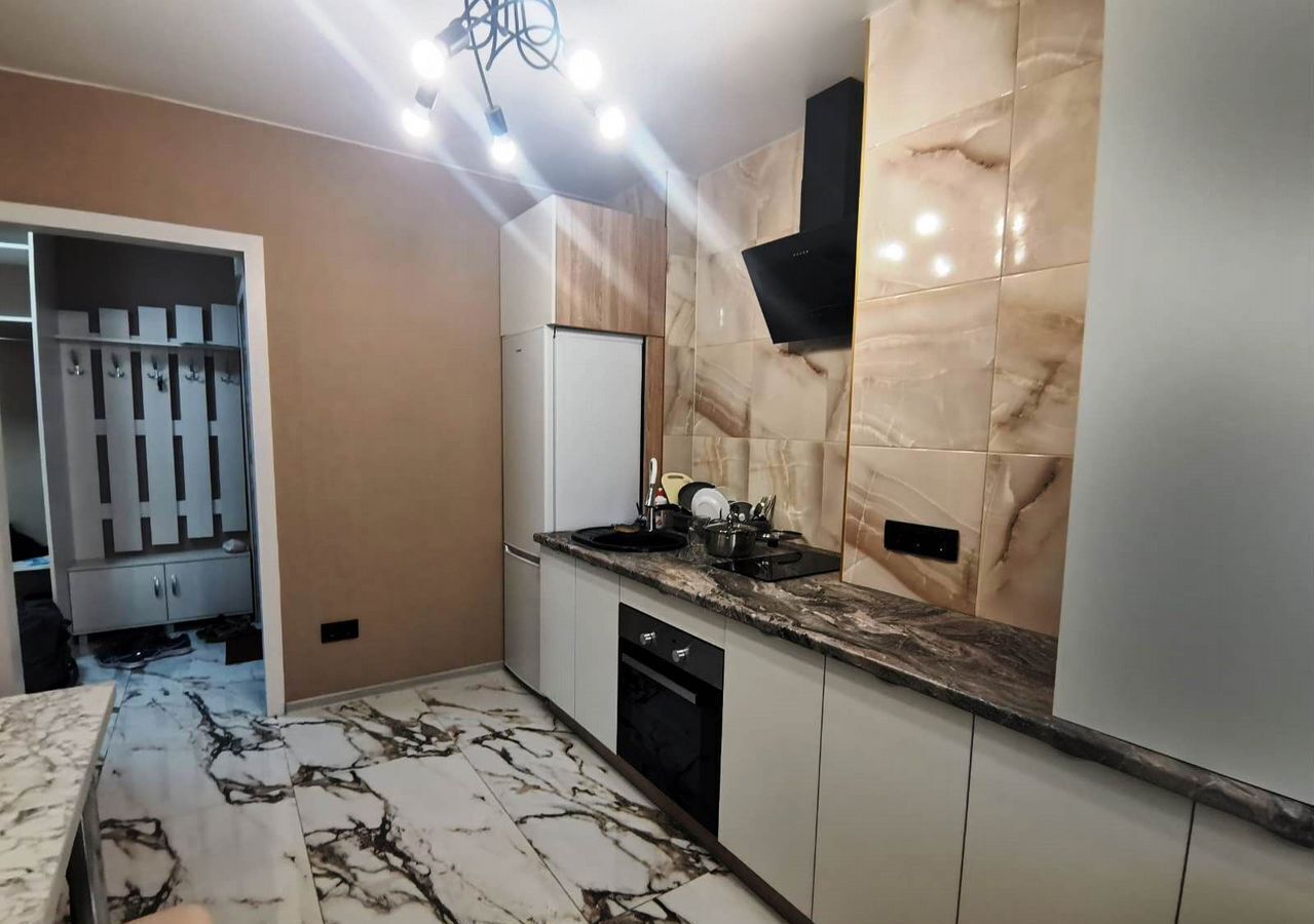 квартира г Калининград р-н Ленинградский ул Суздальская 20к/2 фото 2