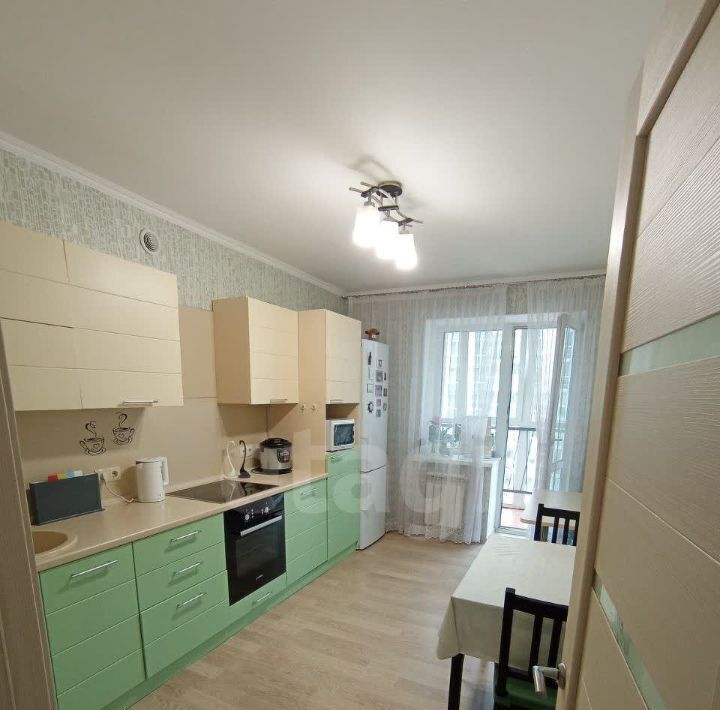 квартира г Тольятти р-н Автозаводский б-р Итальянский 20 фото 2