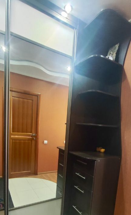 квартира г Омск р-н Кировский ул Ватутина 22а фото 16