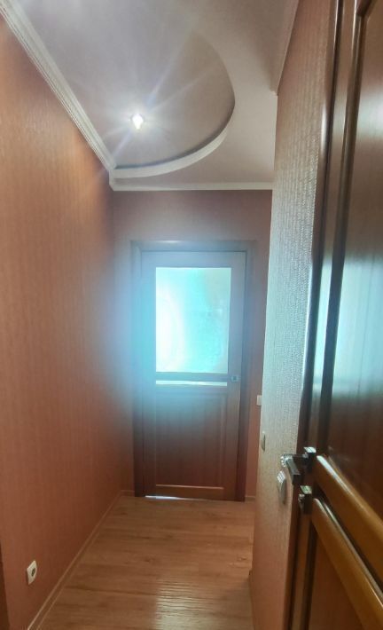 квартира г Омск р-н Кировский ул Ватутина 22а фото 17