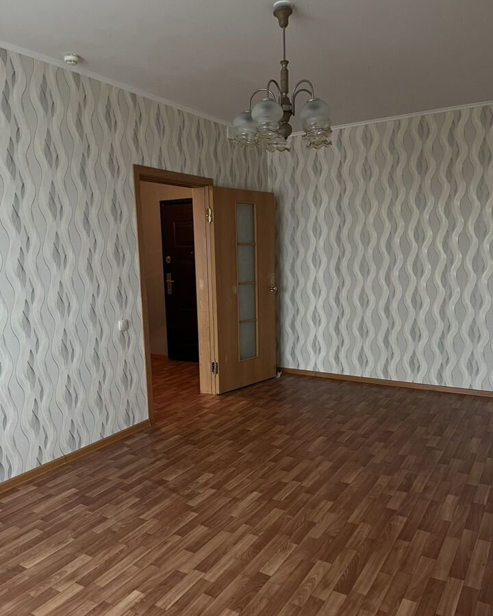 квартира г Курск р-н Центральный пр-кт Вячеслава Клыкова 49 фото 1