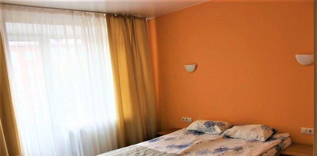 комната г Новокузнецк р-н Центральный ул Кутузова 36 фото 1