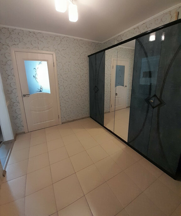 квартира г Саратов р-н Кировский ул им Чапаева В.И. 112/124 фото 9