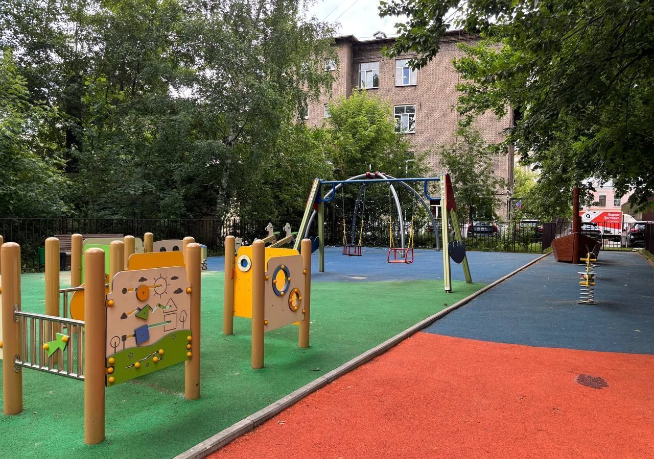 квартира г Москва метро Бауманская Бауманка ул Фридриха Энгельса 7/21 фото 4