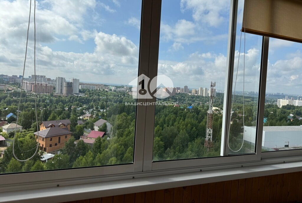 квартира г Новосибирск р-н Октябрьский Золотая Нива ул Татьяны Снежиной 35 фото 6