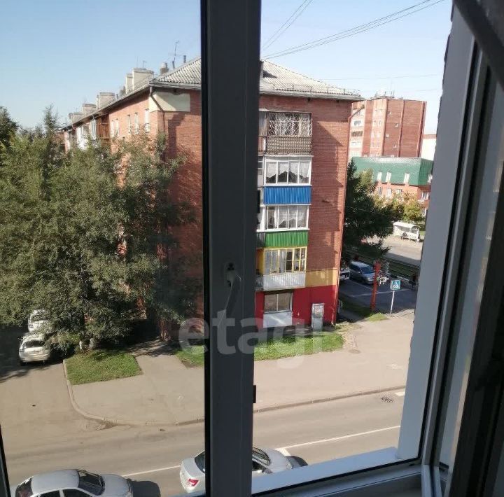 квартира г Кемерово р-н Заводский ул Веры Волошиной 25 фото 15