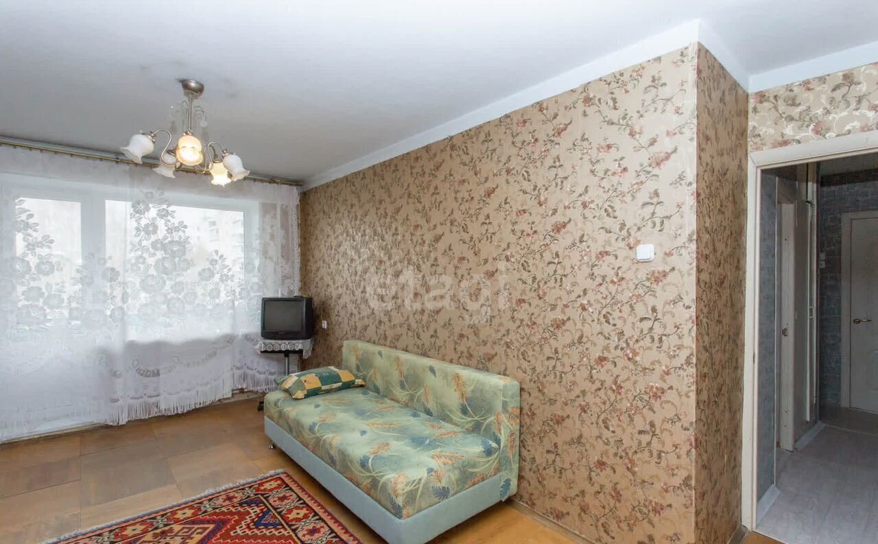 квартира г Тобольск 6-й мкр-н, 10 фото 3