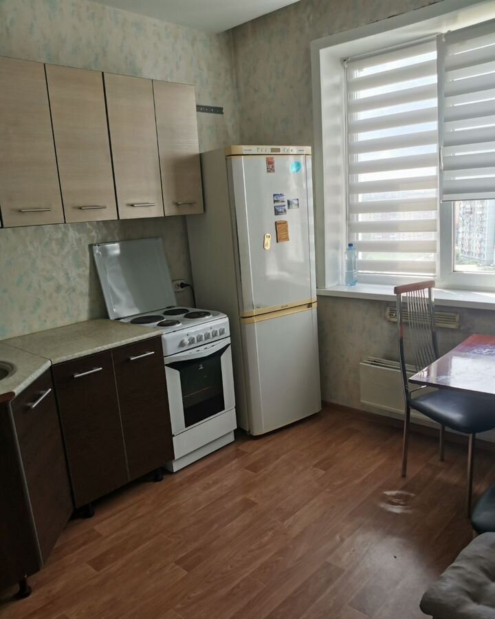 квартира г Новокузнецк р-н Новоильинский ул Рокоссовского 18 Кемеровская обл. — Кузбасс фото 1