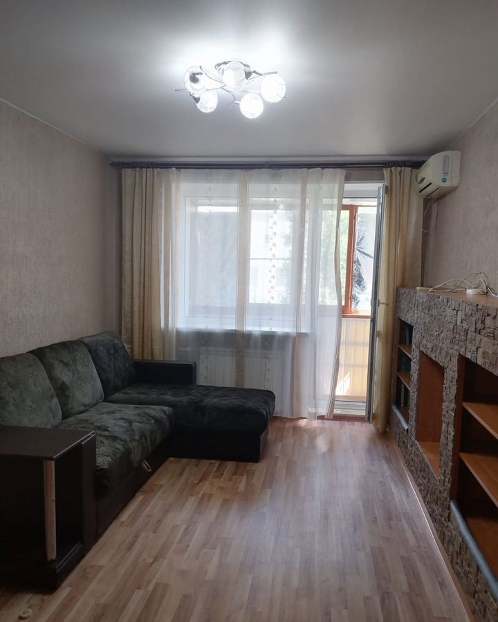 квартира г Волгоград р-н Центральный ул Коммунальная 6 фото 1