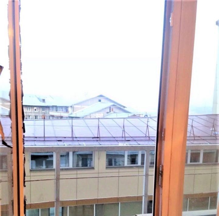 квартира г Иркутск р-н Октябрьский ул Семена Лагоды 4/3 фото 9