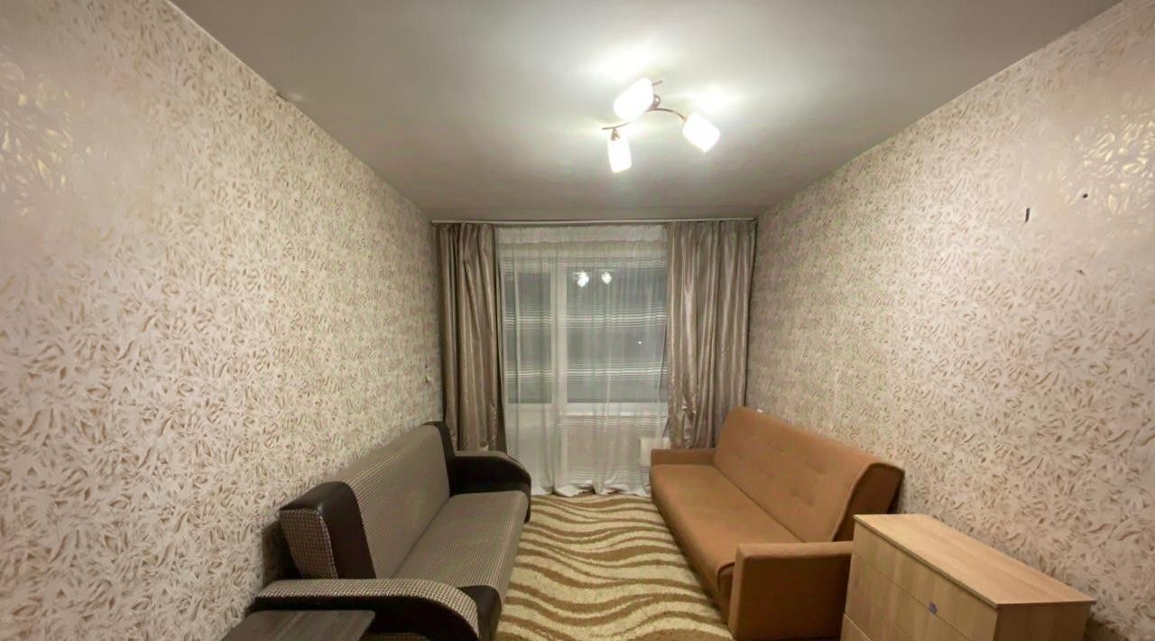 квартира г Брянск р-н Советский ул Ромашина 33 фото 1