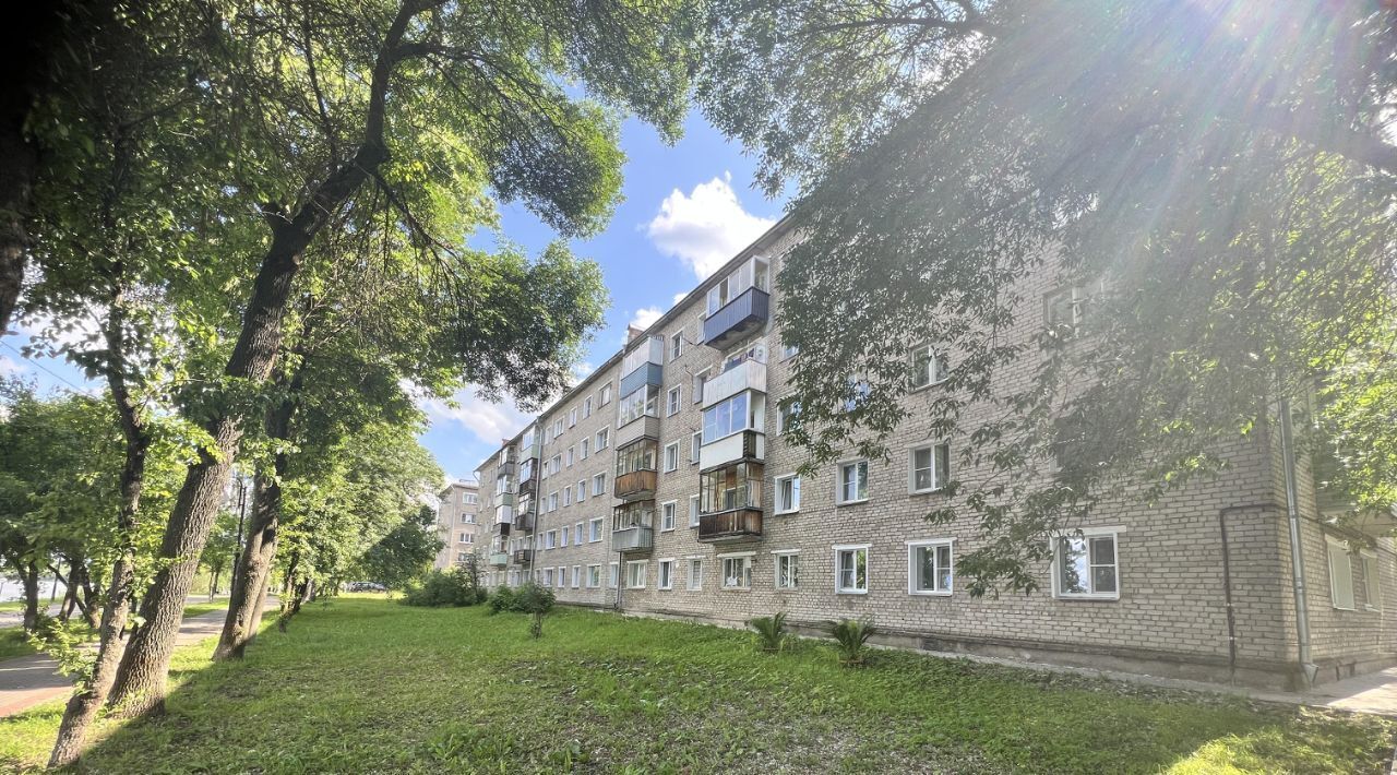 квартира г Киров р-н Нововятский ул Тренера Пушкарева 12 фото 11