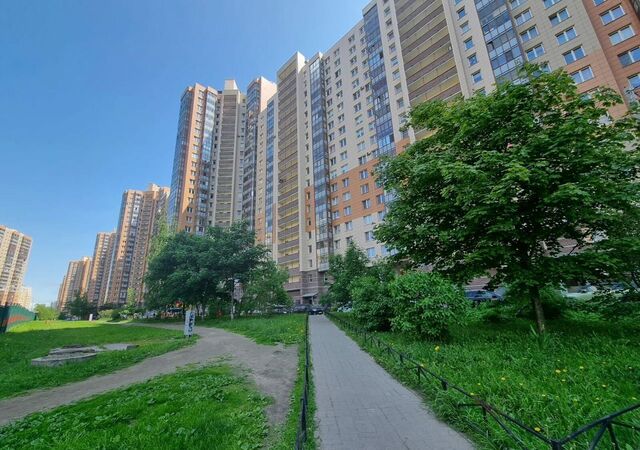 метро Комендантский Проспект пр-кт Комендантский 51к/1 фото