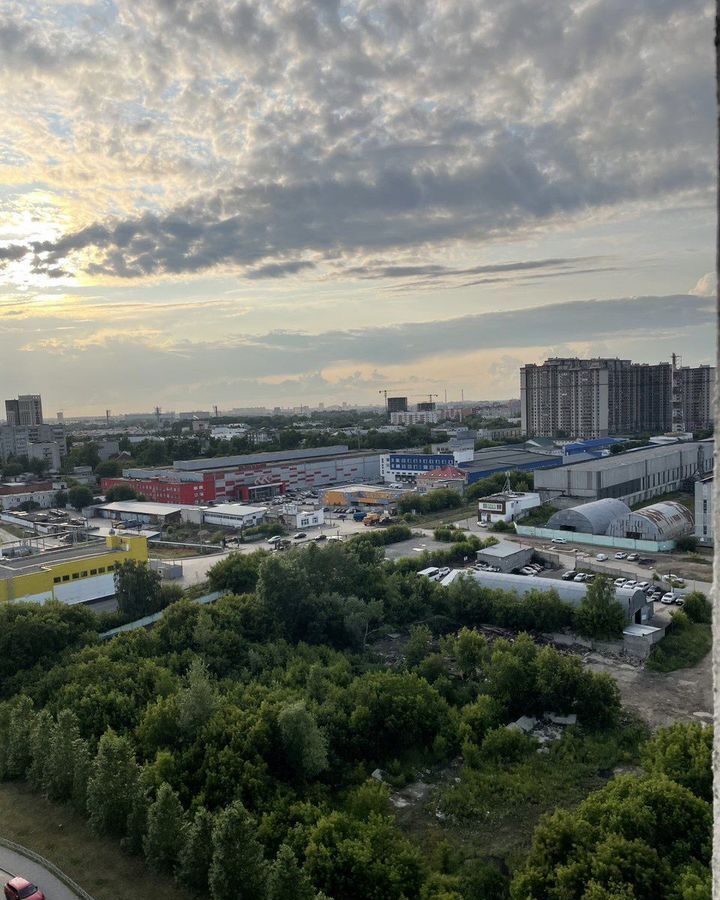 квартира г Нижний Новгород Ленинская ул Окская 3 фото 2