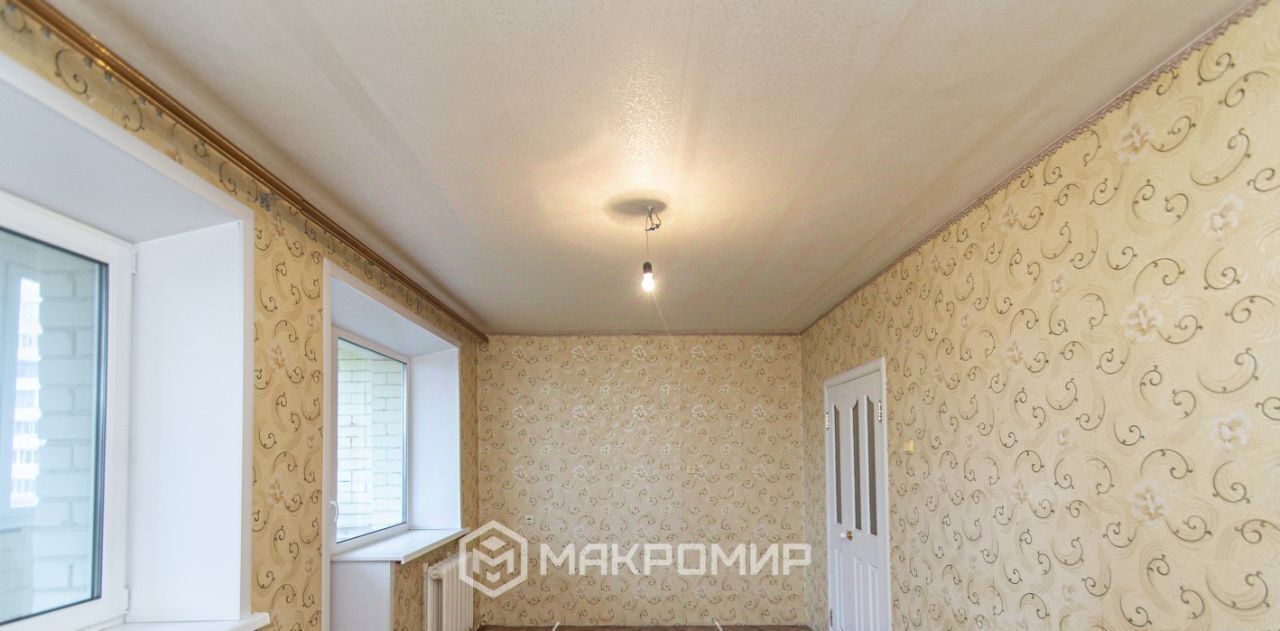 квартира г Брянск р-н Володарский ул Есенина 32 фото 8