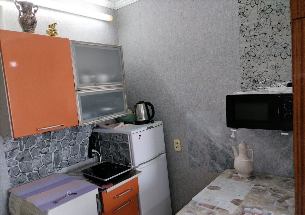 квартира г Тобольск 6-й мкр-н, 28А фото 5