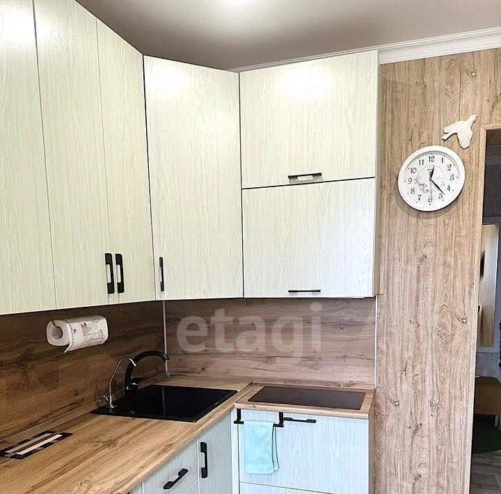 квартира г Тольятти р-н Автозаводский ул Автостроителей 25 фото 4