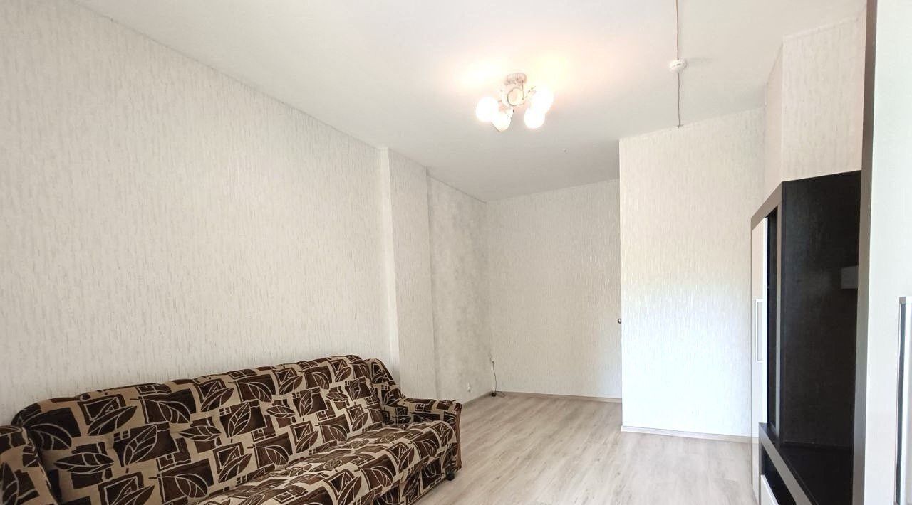 квартира г Пермь р-н Свердловский ул Революции 48а фото 2