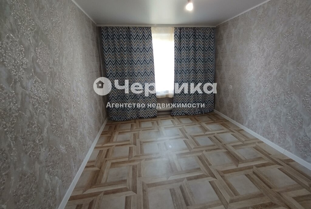 квартира г Новошахтинск ул Радио 56 фото 2