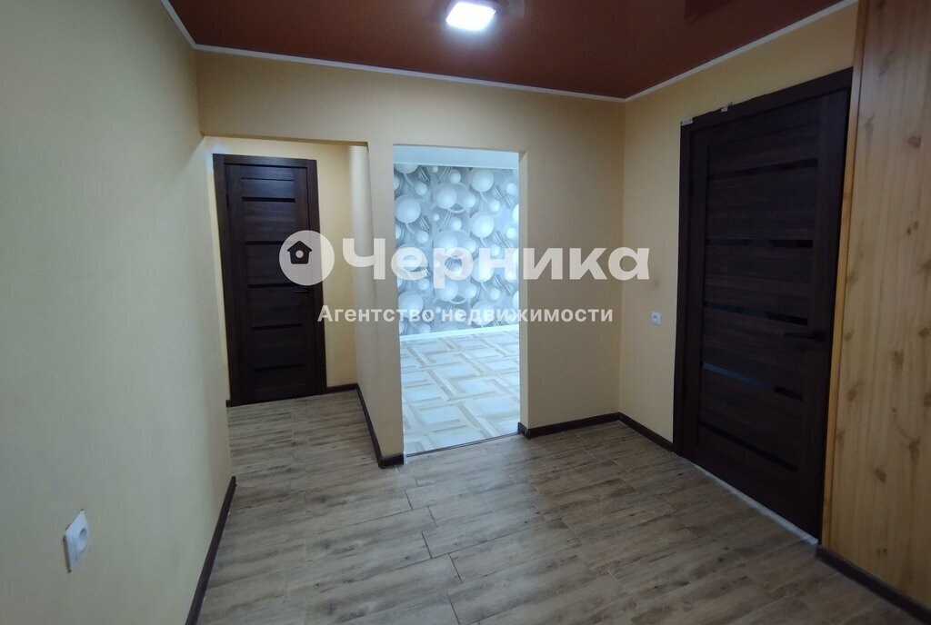 квартира г Новошахтинск ул Радио 56 фото 10