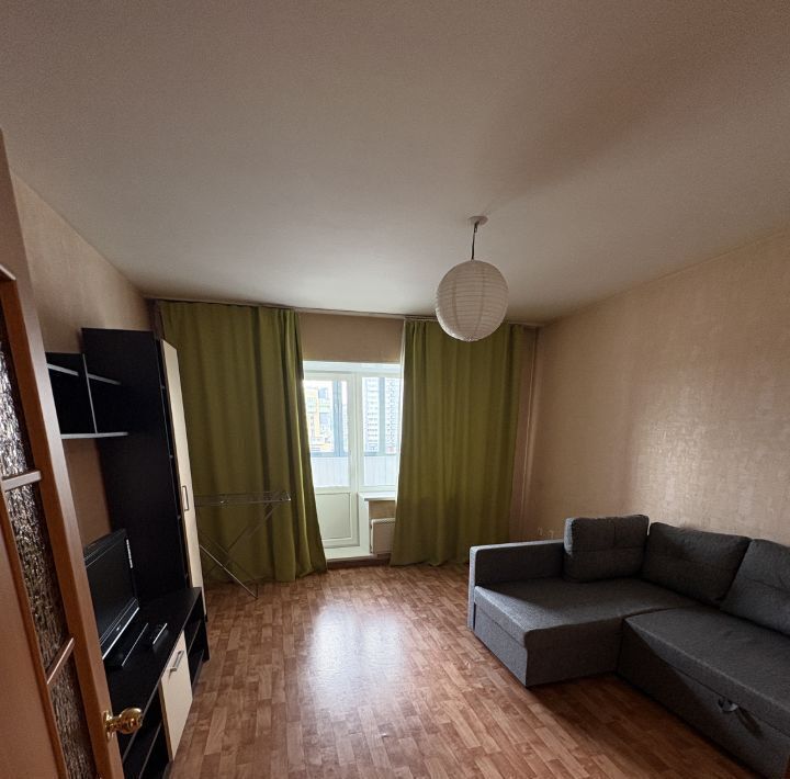 квартира г Челябинск р-н Центральный ул Академика Сахарова 14 фото 1