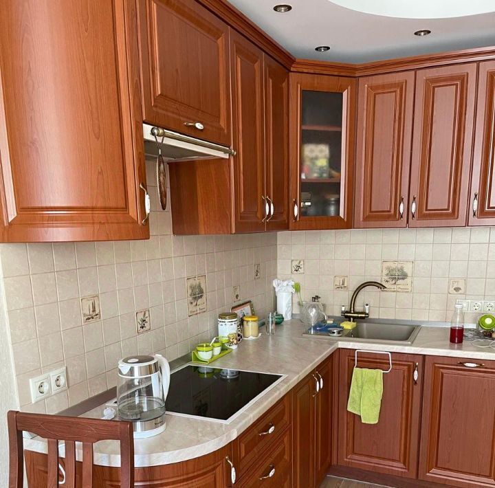 квартира г Омск р-н Кировский б-р М.М.Кузьмина 21 фото 10