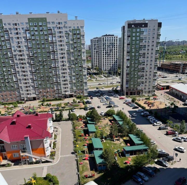 квартира г Омск р-н Кировский б-р М.М.Кузьмина 21 фото 23