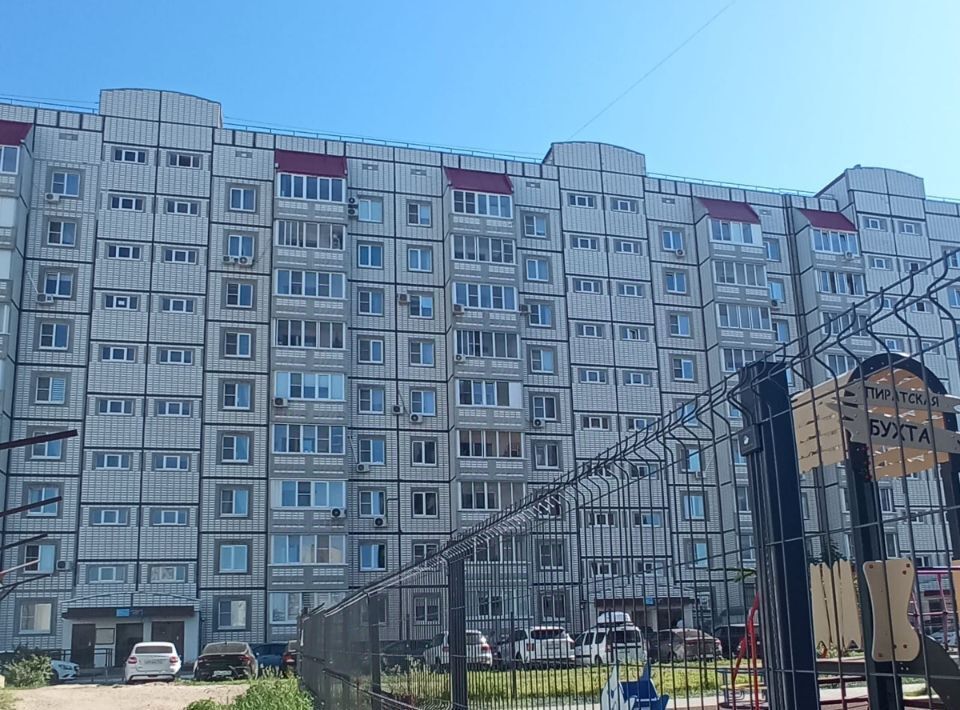 квартира г Тольятти р-н Автозаводский ул 40 лет Победы 61в фото 1