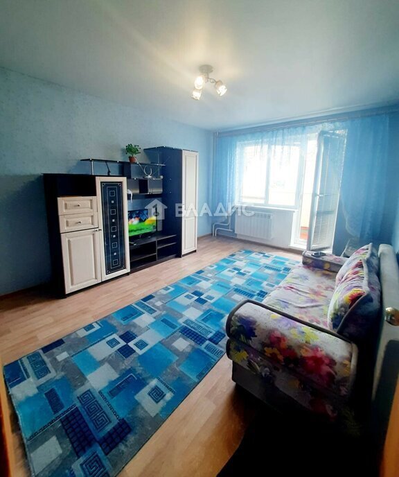 квартира г Тобольск мкр 7а 22б фото 1
