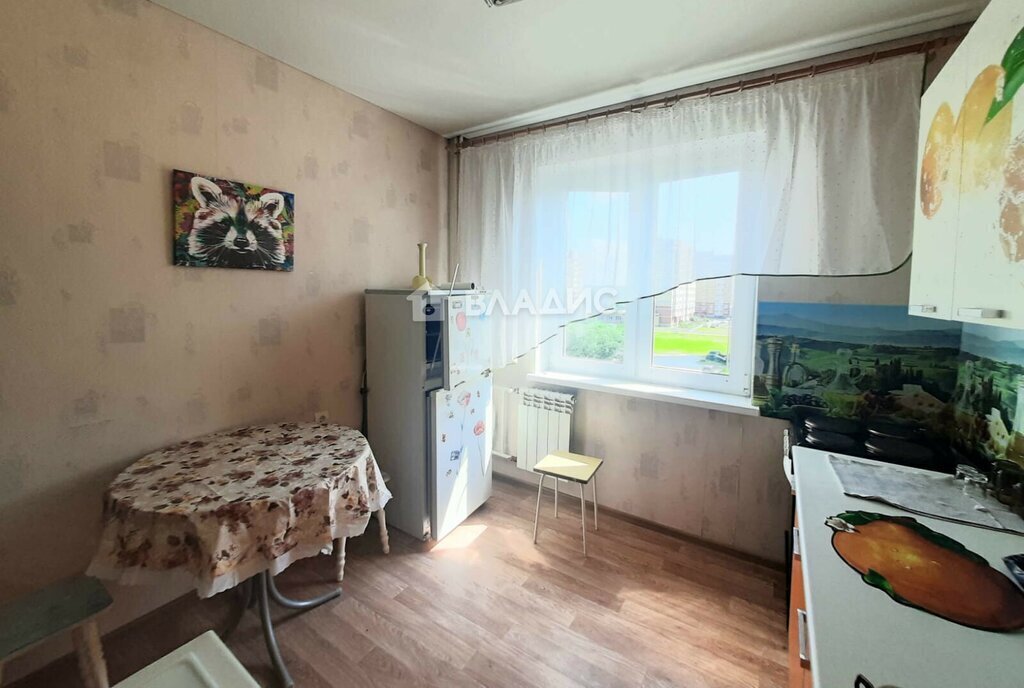 квартира г Тобольск мкр 7а 22б фото 8