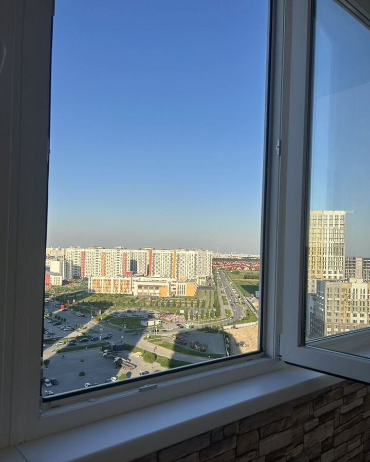 квартира г Тюмень р-н Калининский ул Фармана Салманова 6 фото 3
