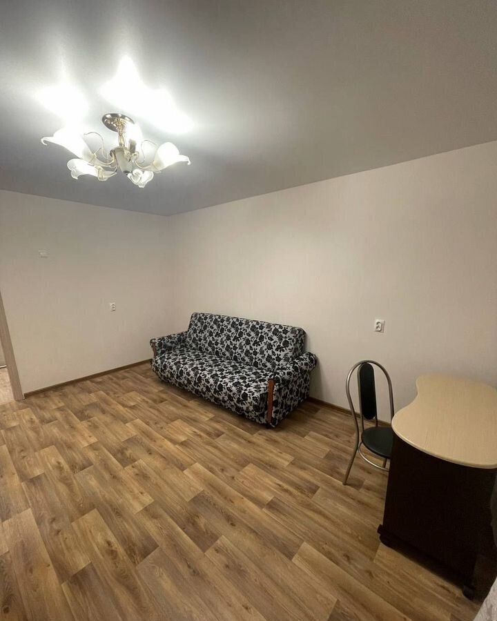 квартира г Киров р-н Первомайский ул Ленина 20 фото 4