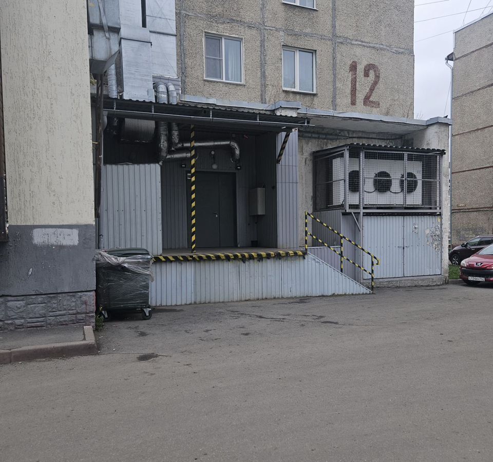 свободного назначения г Кемерово р-н Ленинский б-р Строителей 12 фото 8