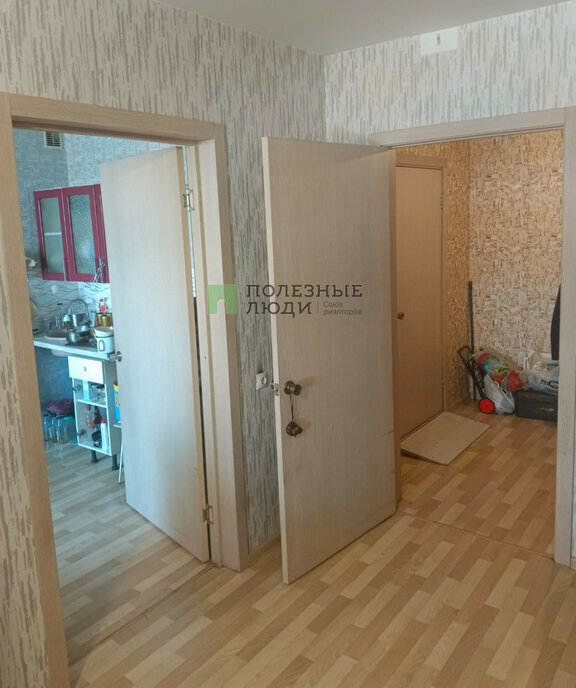 квартира г Красноярск р-н Кировский ул Апрельская 5а фото 1