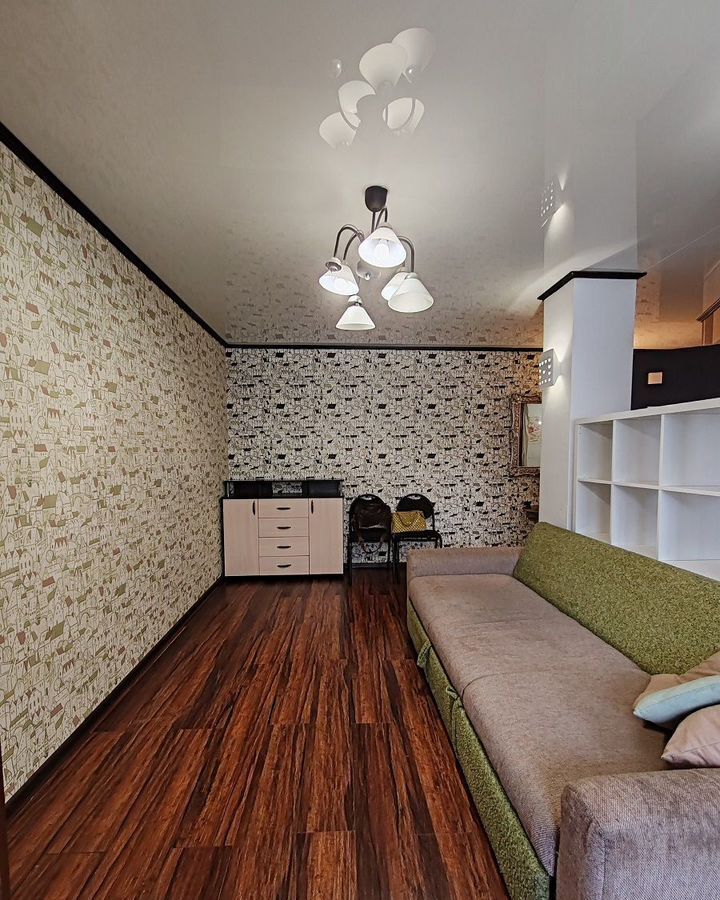 квартира г Омск р-н Центральный ул 27-я Северная 121 фото 5