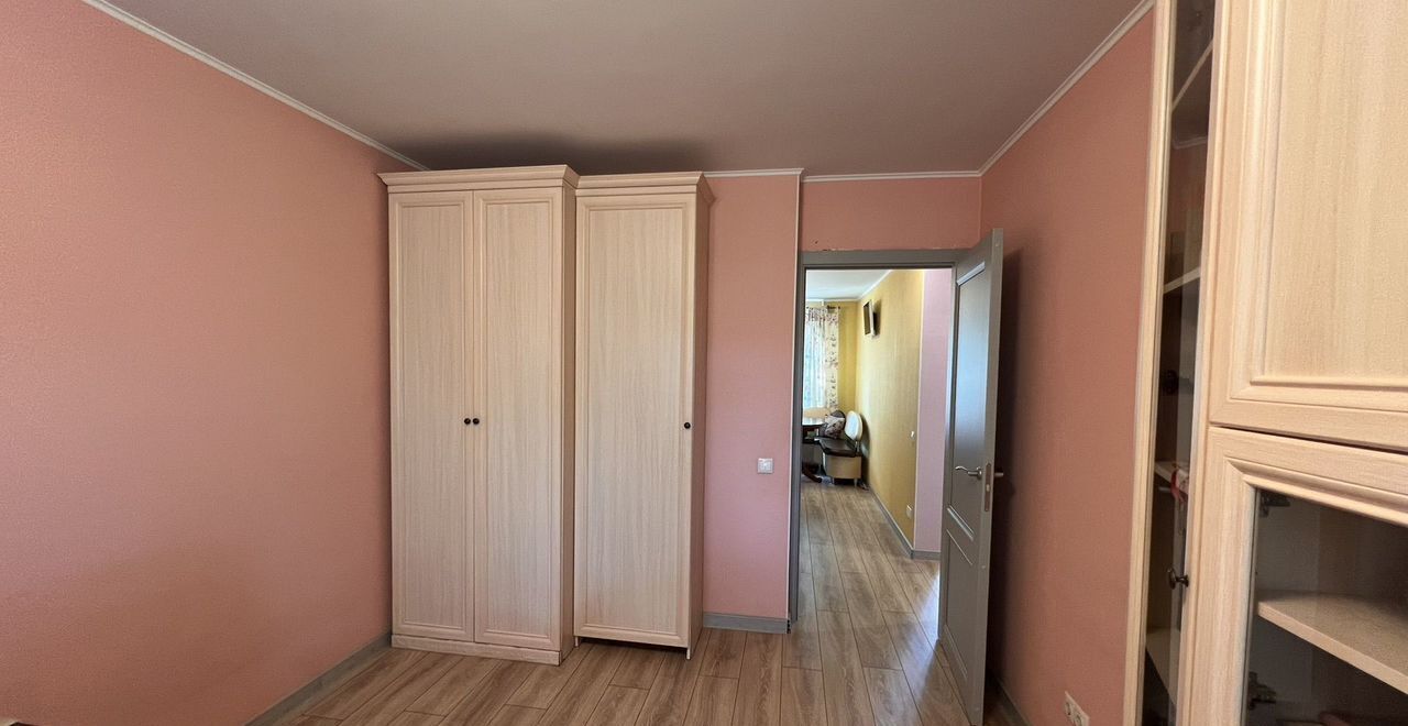 квартира г Королев мкр Юбилейный ул Героев Курсантов 18 фото 2