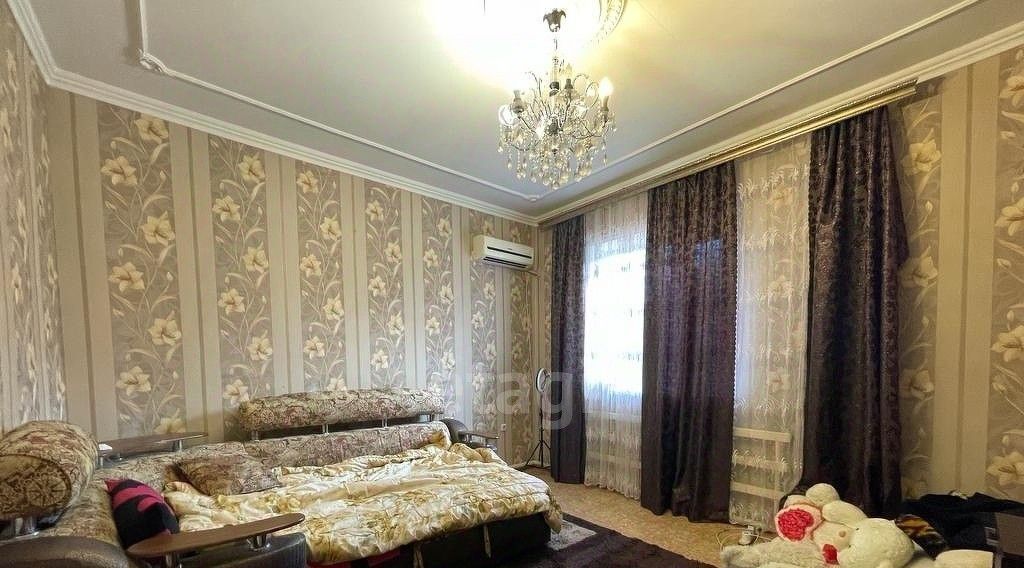 дом р-н Ейский г Ейск фото 1