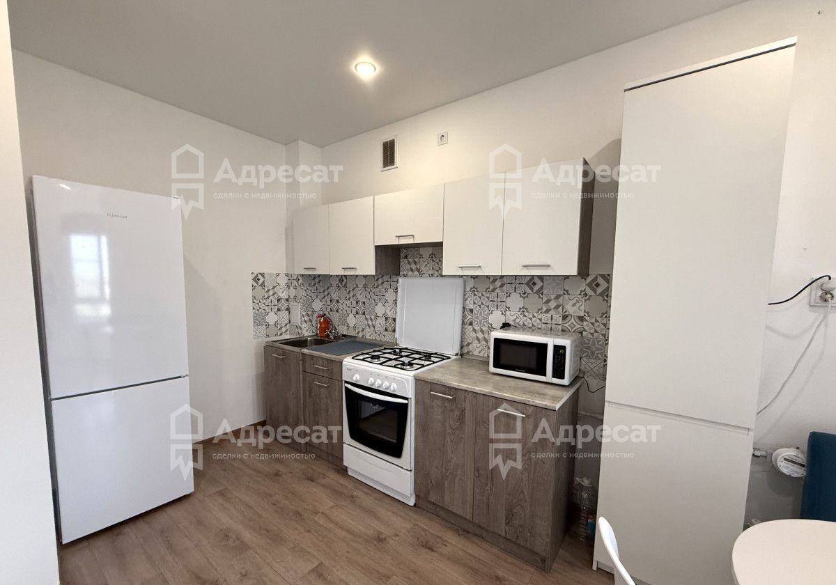 квартира г Волгоград р-н Тракторозаводский ул Тракторостроителей 27 фото 1