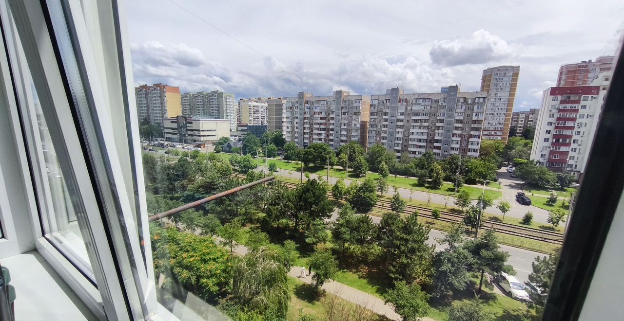 квартира г Краснодар р-н Западный пр-кт Чекистов 23 мкр-н Юбилейный фото 13