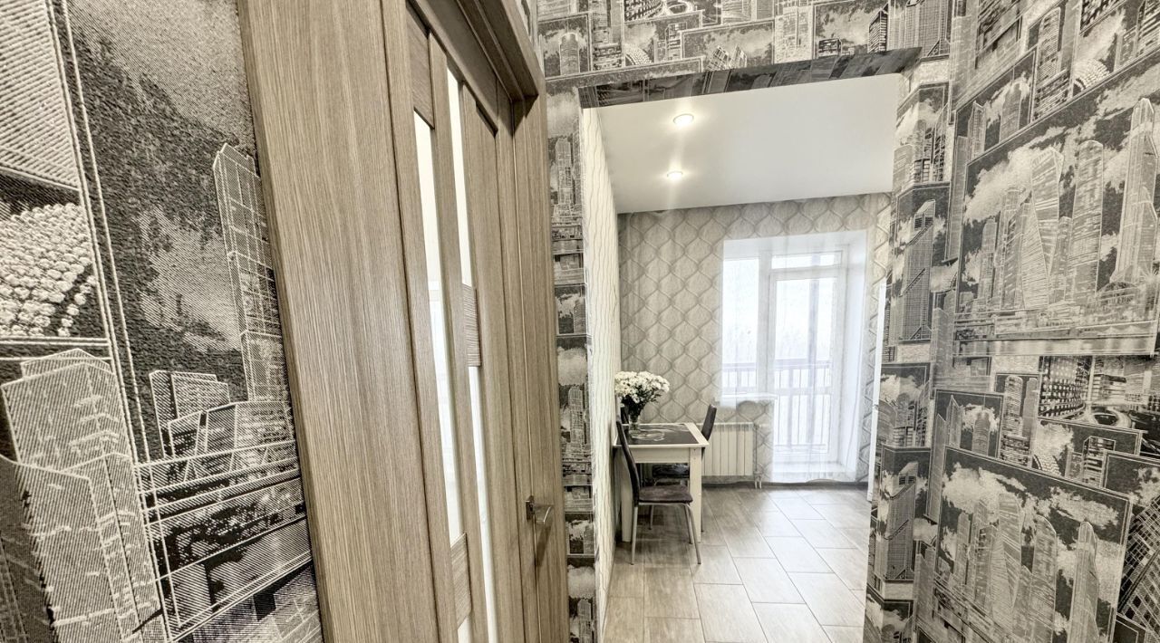 квартира г Омск р-н Кировский пр-кт Комарова 11/4 фото 1