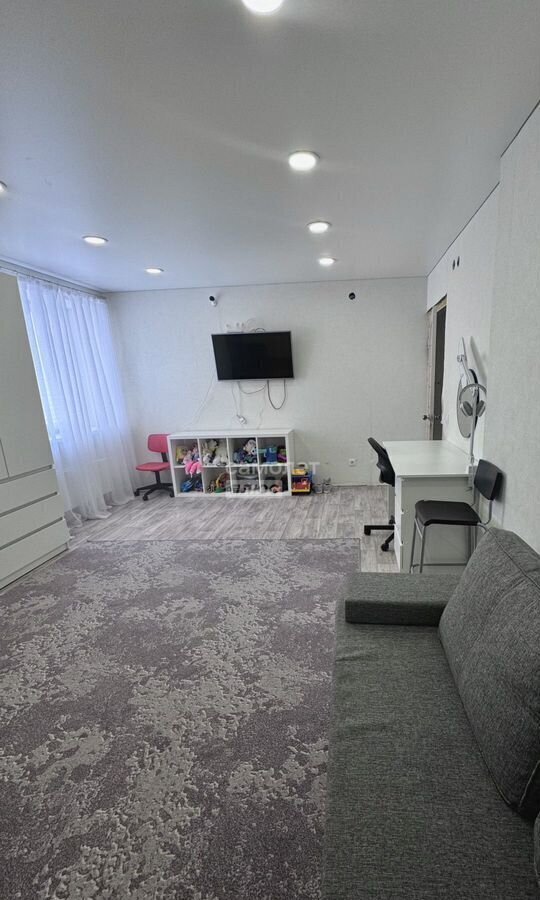 квартира г Каменск-Уральский ул Октябрьская 43а фото 23