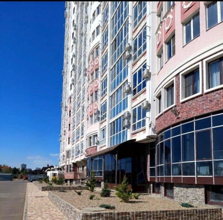 квартира г Краснодар р-н Прикубанский ул Черниговская 1 ЖК «Версаль» фото 3