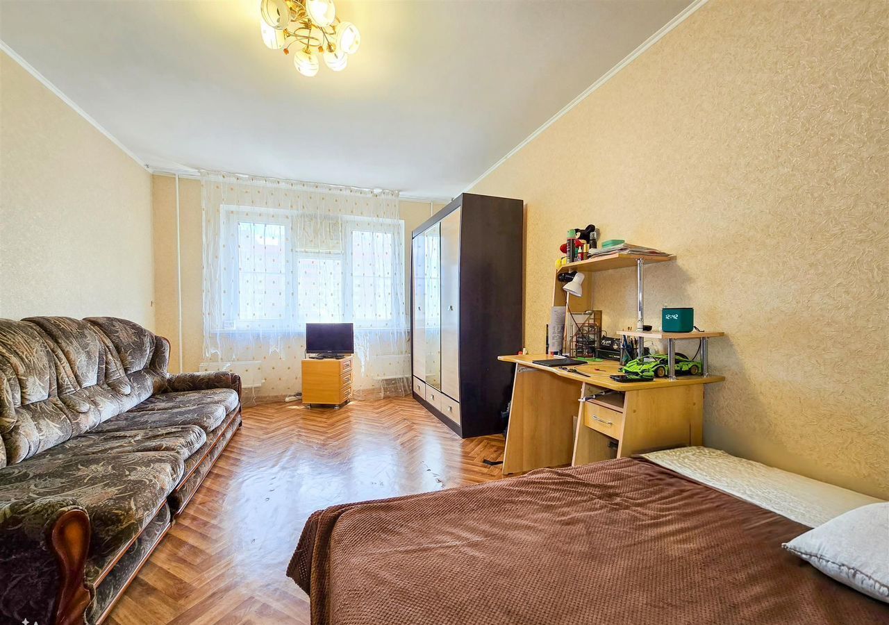 квартира г Краснодар р-н Западный пр-кт Чекистов 23 мкр-н Юбилейный фото 4