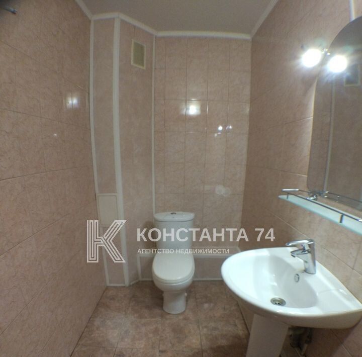 квартира г Челябинск р-н Калининский ул Российская 8б фото 12