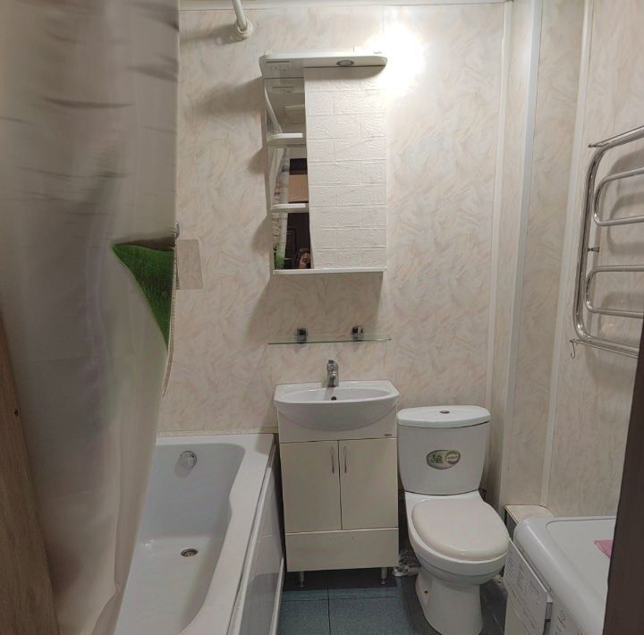 квартира г Омск р-н Кировский пр-кт Комарова 15 фото 4