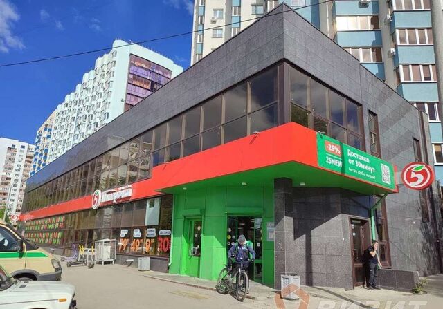 торговое помещение р-н Промышленный дом 415а фото