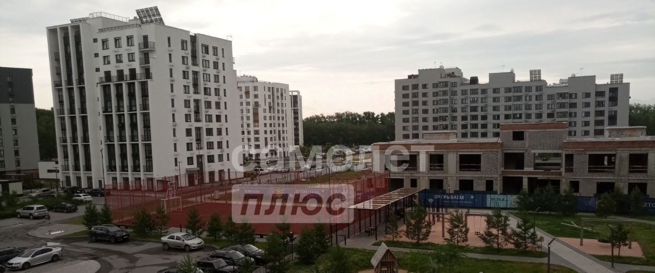 квартира г Тюмень р-н Калининский ул Анатолия Клиндюка 4к/2 фото 1