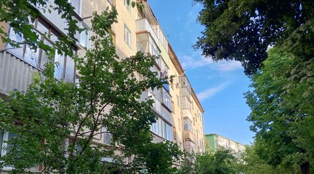 квартира г Белгород Восточный ул Садовая 37 фото 1